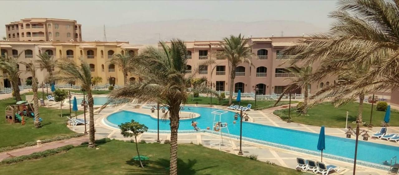 Special Chalets In Porto South Beach Families Ain Sukhna Exterior photo